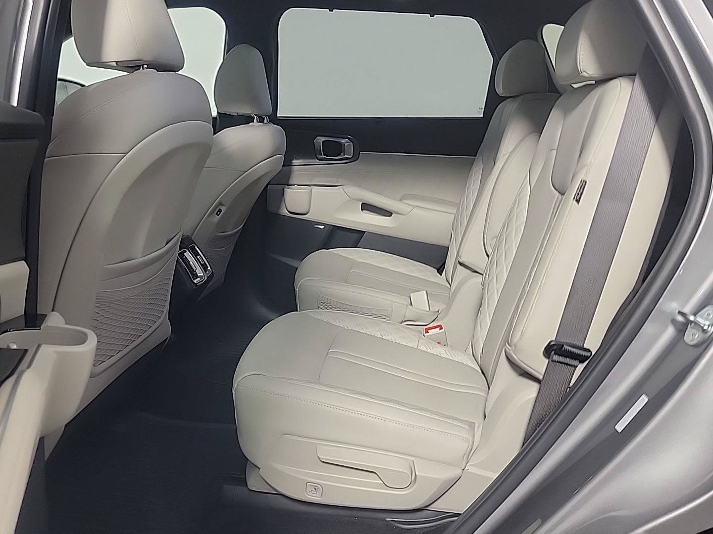 Certified 2025 Kia Sorento SX Prestige AWD/4WD image 17
