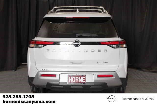 New 2025 Nissan Pathfinder SL image 15