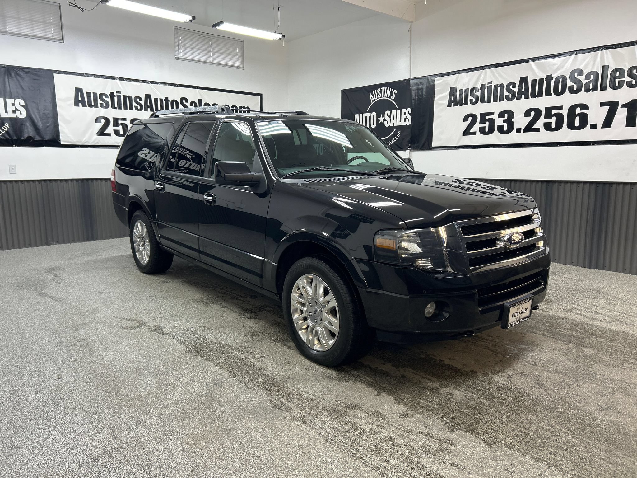 Used 2013 Ford Expedition Max Limited AWD/4WD image 1