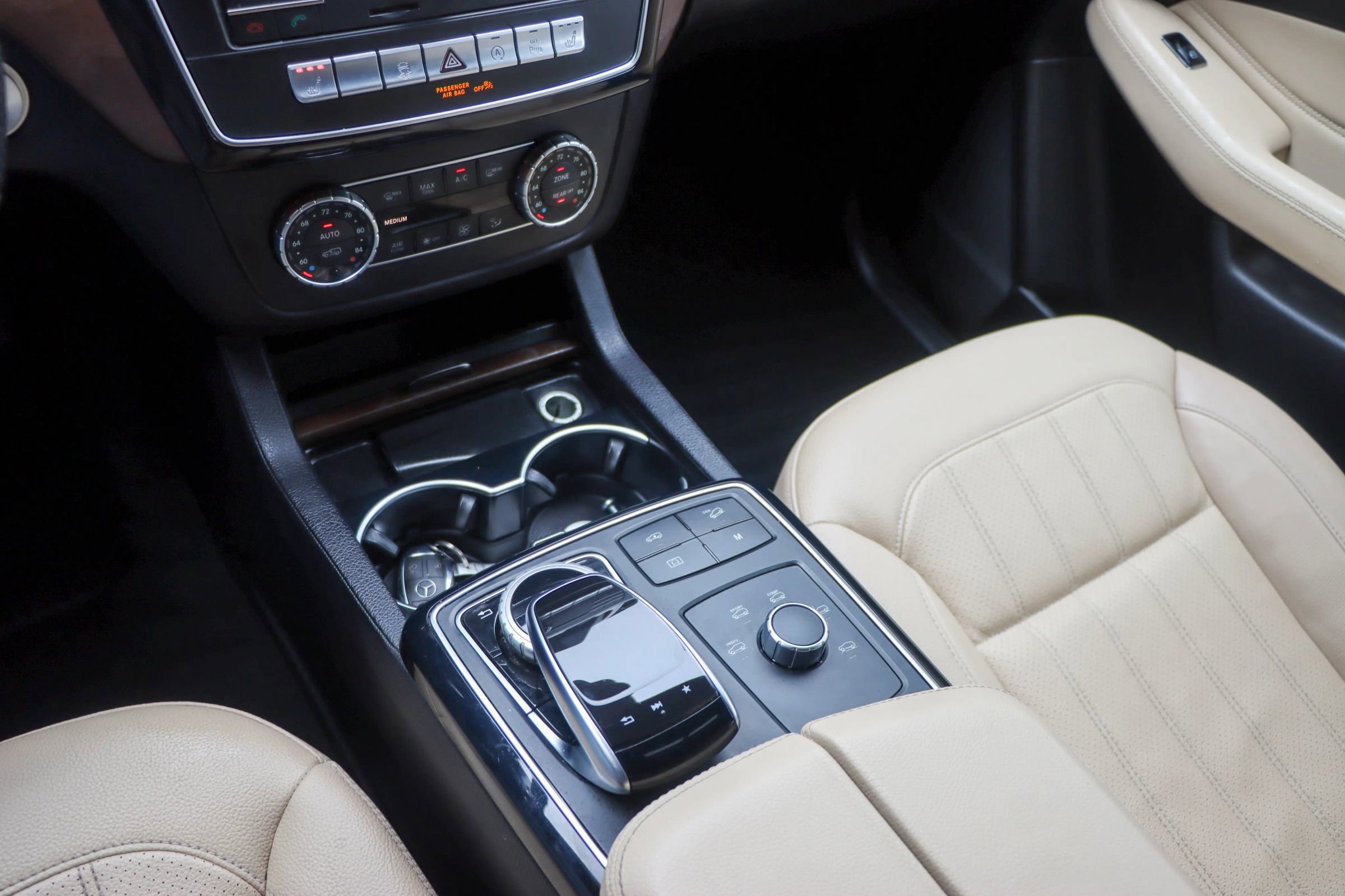 Used 2017 Mercedes-Benz GLS 450 4MATIC image 45