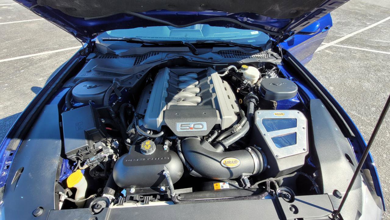 Used 2016 Ford Mustang GT image 10