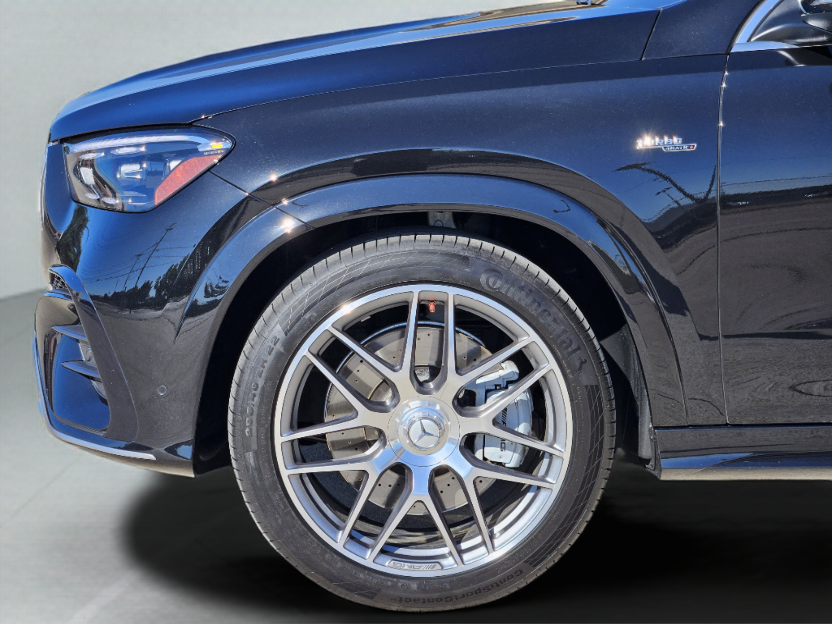 Certified 2024 Mercedes-Benz GLE 53 AMG 4MATIC Coupe w/ Driver Assistance Package image 31