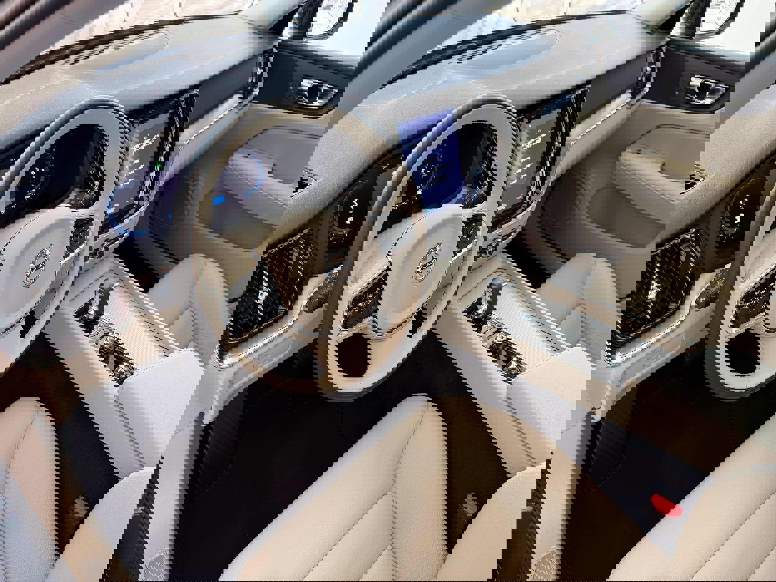 Certified 2025 Volvo S60 B5 Core image 14