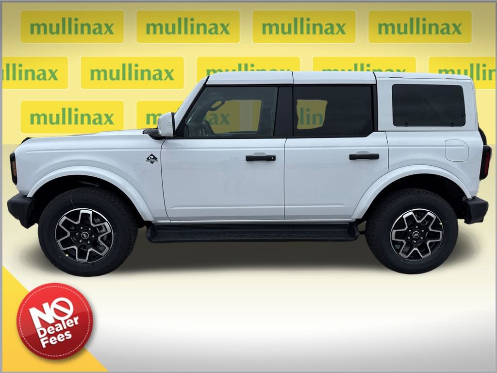 New 2026 Ford Bronco Outer Banks image 2