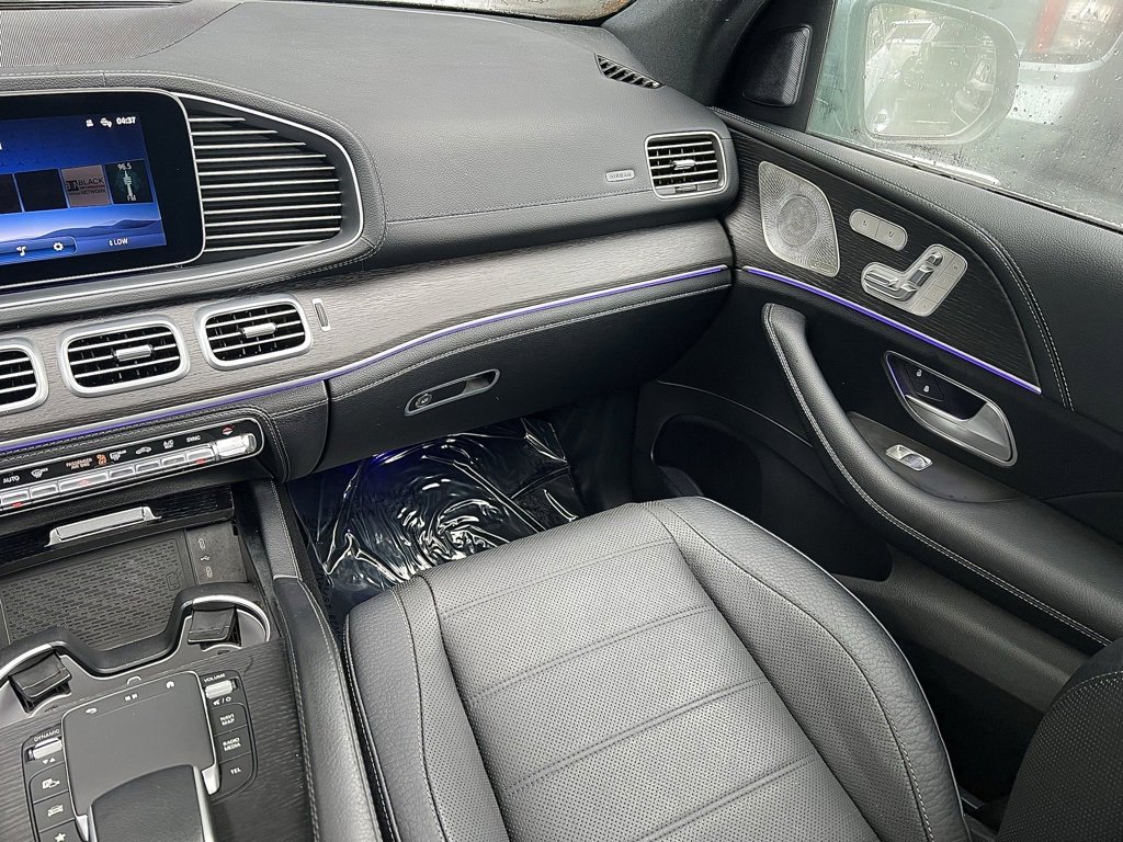 Used 2024 Mercedes-Benz GLE 450 4MATIC image 35