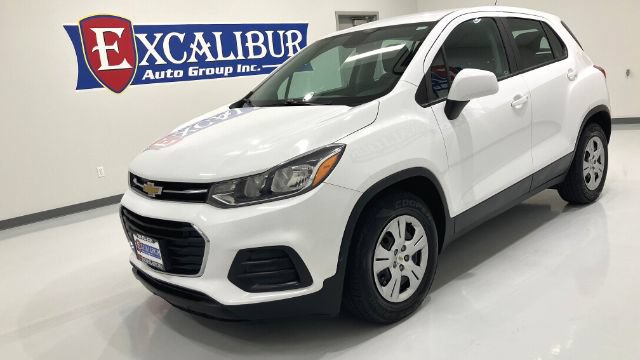 Used 2017 Chevrolet Trax LS FWD image 10