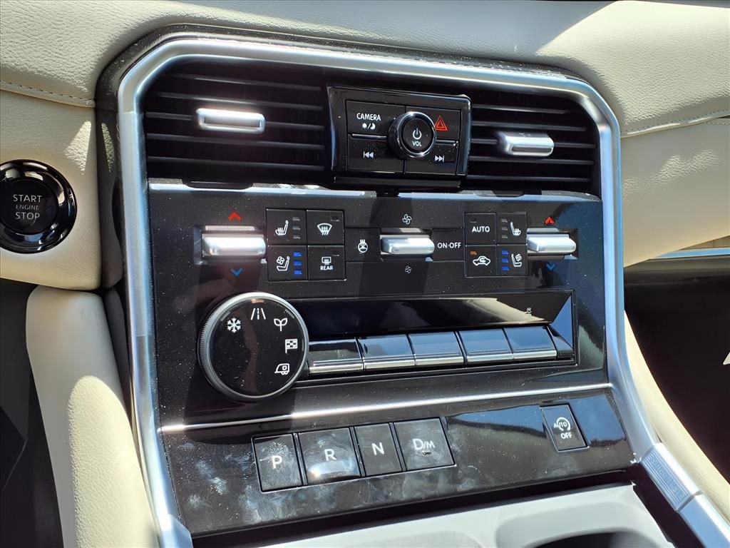 New 2025 Nissan Armada Platinum image 14