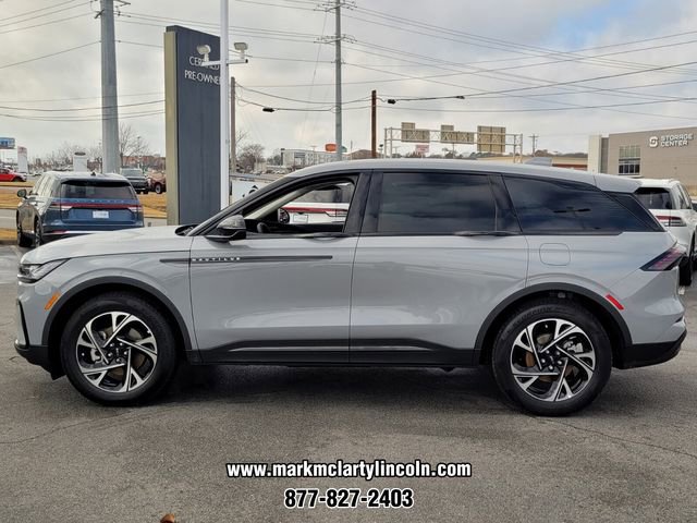 New 2026 Lincoln Nautilus Premier w/ Jet Appearance Package image 4