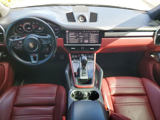 Used 2021 Porsche Cayenne Turbo image 38