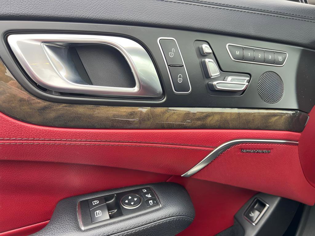 Used 2014 Mercedes-Benz SL 550 w/ Driver Assistance Package image 32