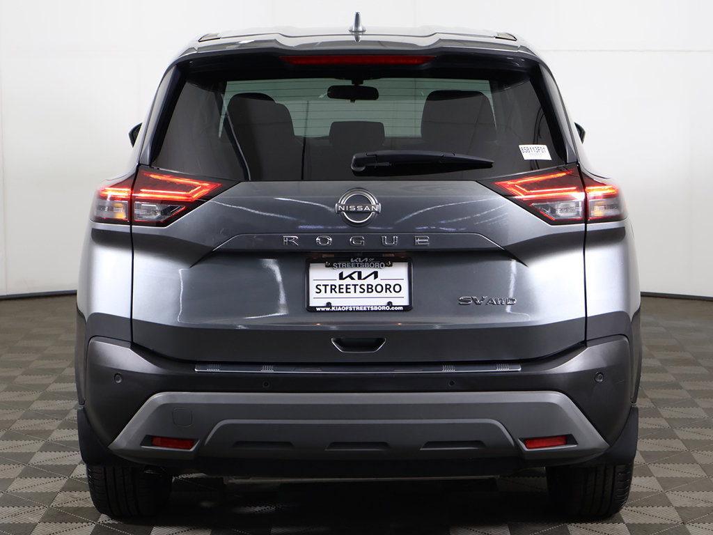 Used 2023 Nissan Rogue SV AWD/4WD image 10