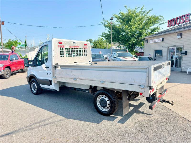 Used 2019 Ford Transit 250 138 RWD image 2