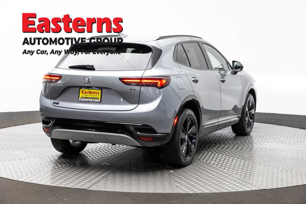 Used 2023 Buick Envision Essence w/ Sport Touring Package FWD image 5