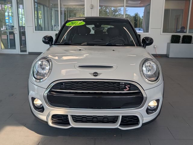 Used 2019 MINI Cooper S image 2