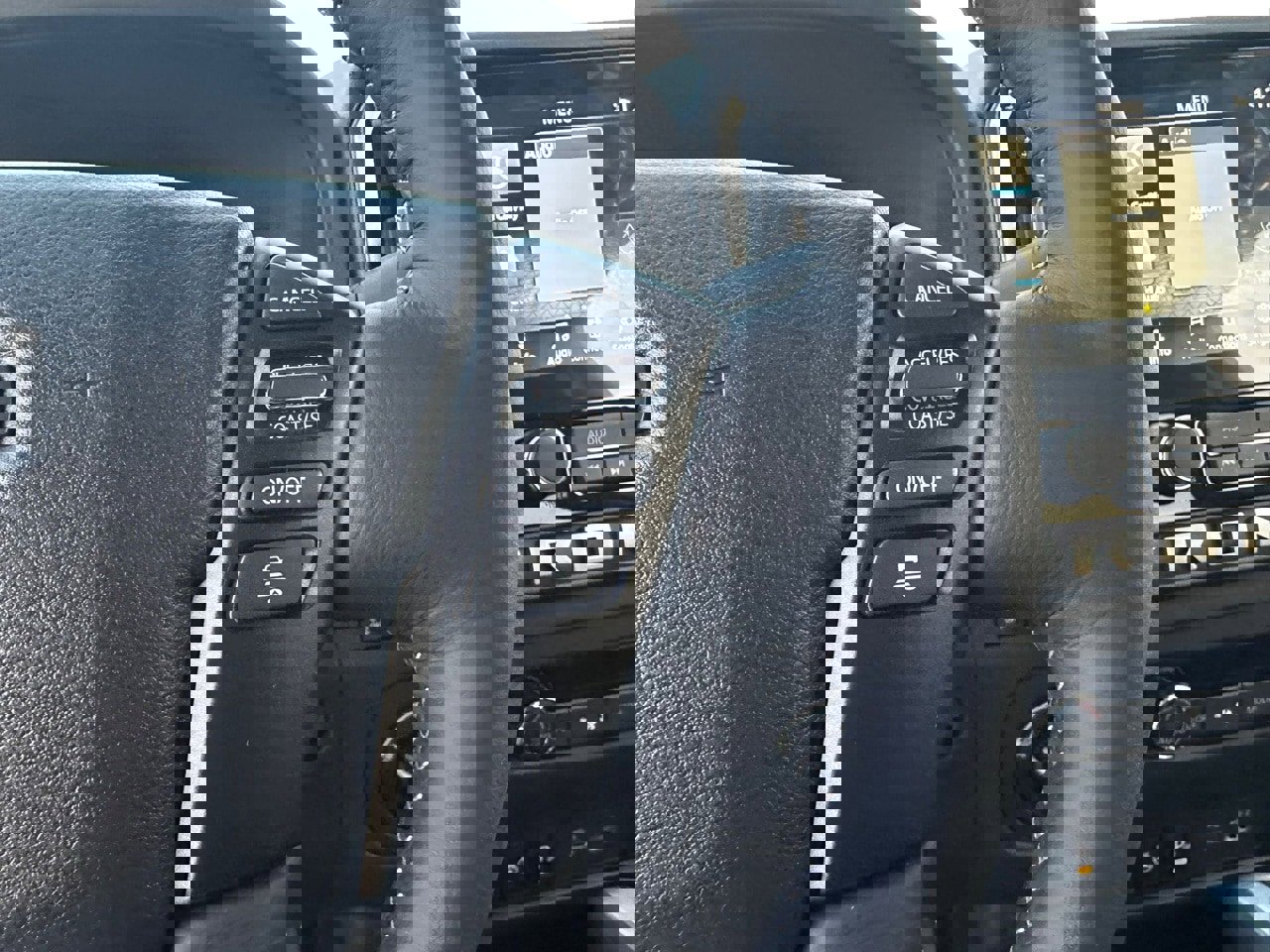 New 2026 Nissan Frontier SV image 16