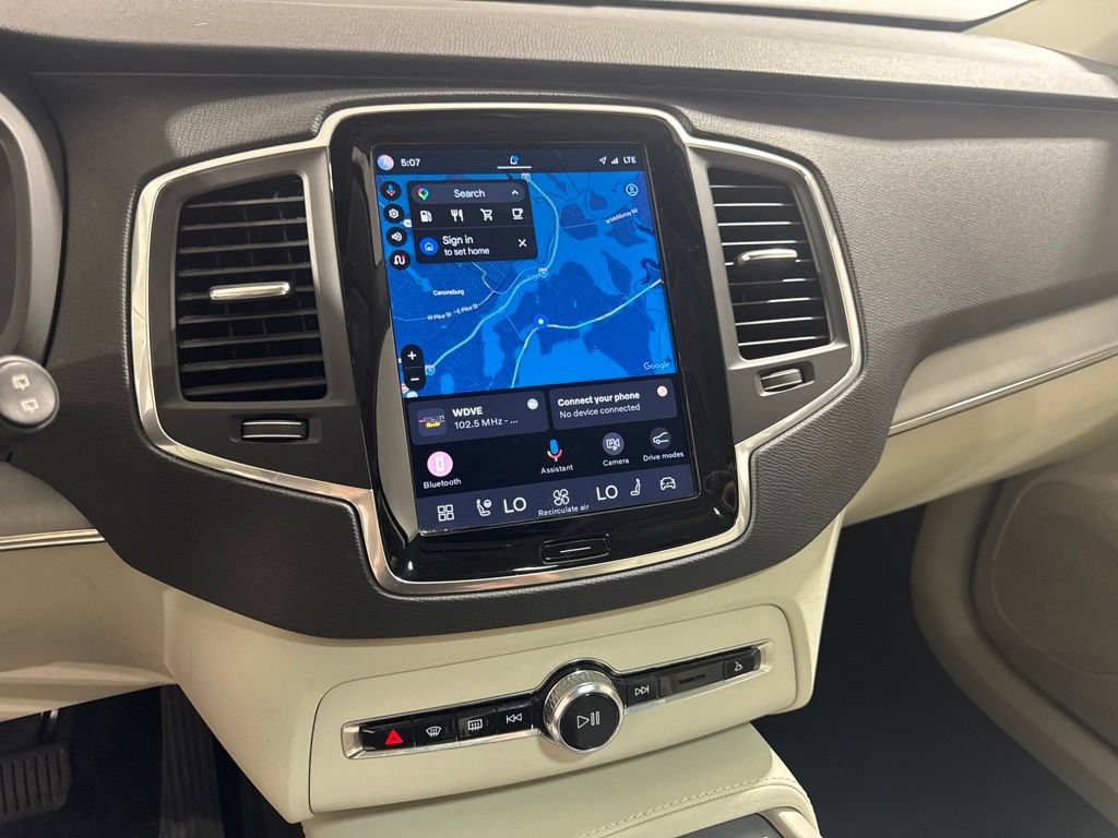 Used 2023 Volvo XC90 B5 Core w/ Climate Package AWD/4WD image 13