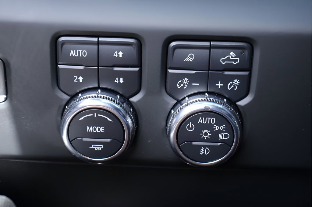 Used 2024 GMC Sierra 1500 Denali w/ Technology Package image 24