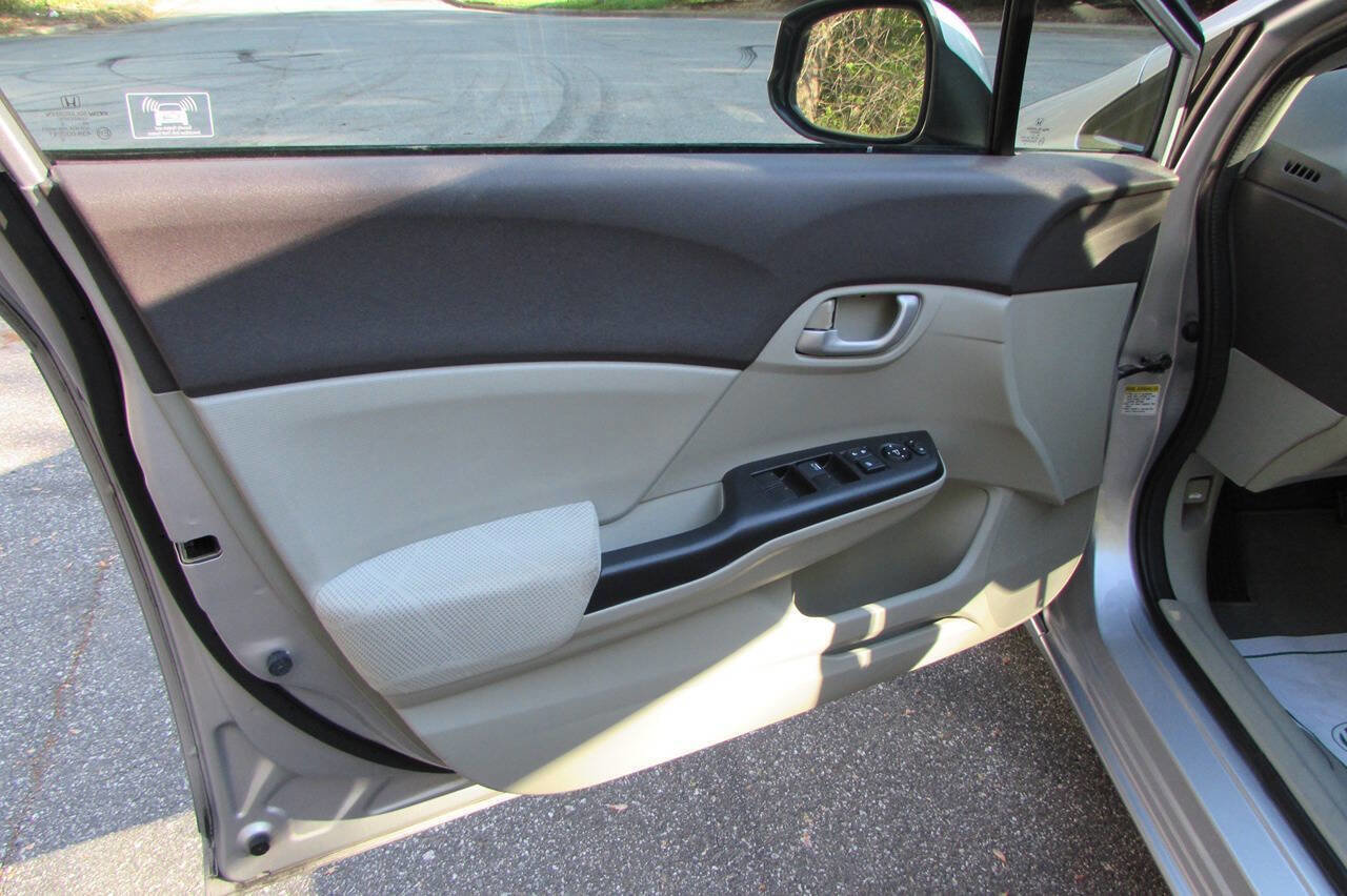Used 2012 Honda Civic LX image 21