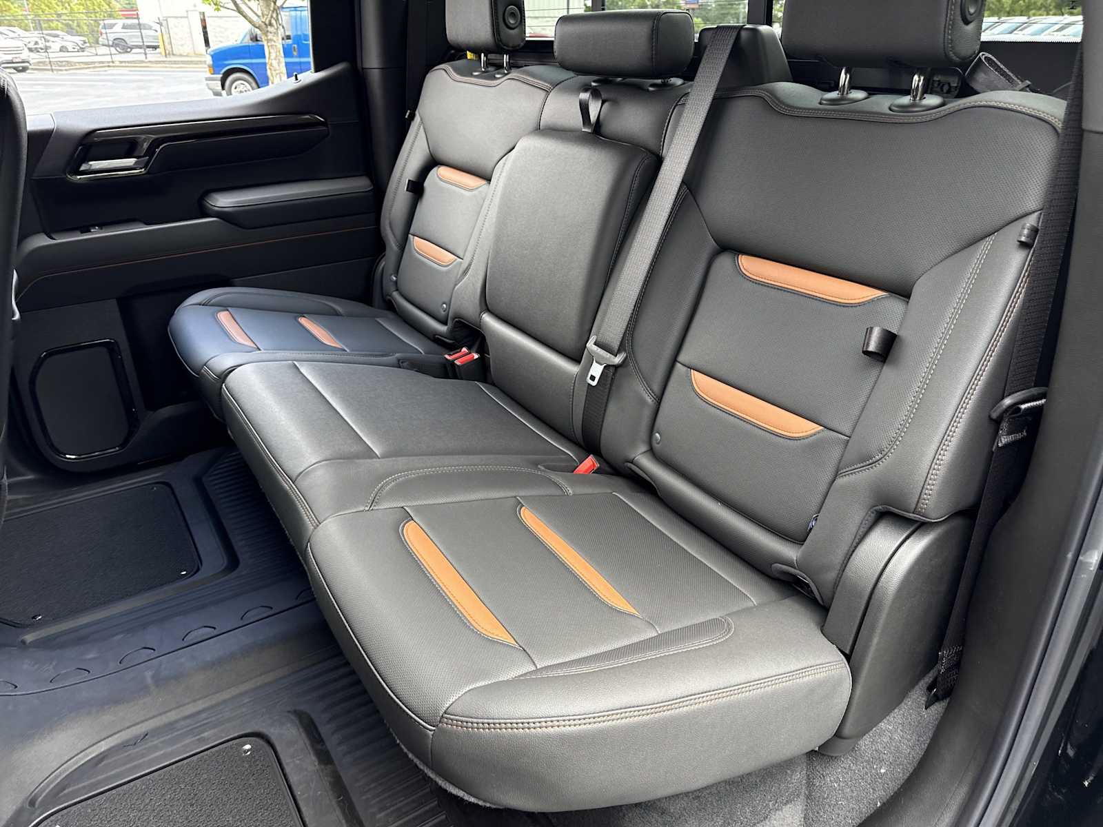 New 2026 GMC Sierra 1500 AT4 w/ AT4 Premium Package AWD/4WD image 20