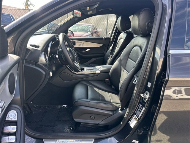 Used 2022 Mercedes-Benz GLC 300 image 17