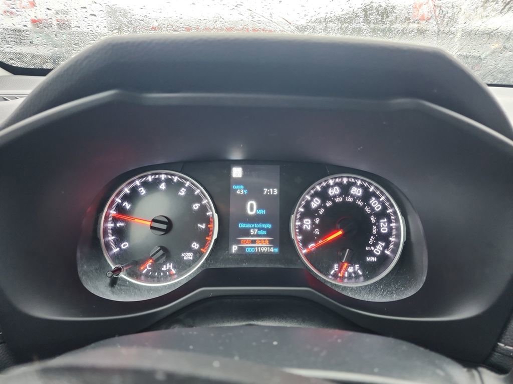 Certified 2022 Toyota RAV4 LE image 18