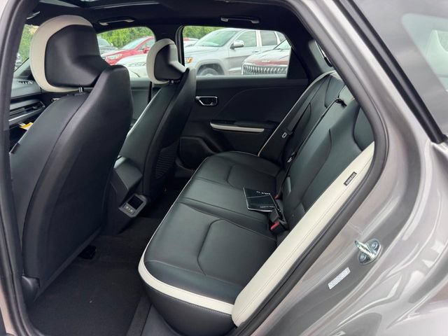 New 2026 Kia K4 GT-Line w/ GT-Line Sunroof Package FWD image 6