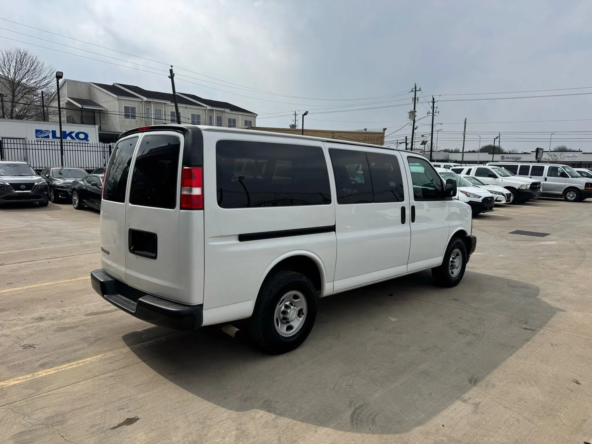 Used 2017 Chevrolet Express 2500 LS image 8