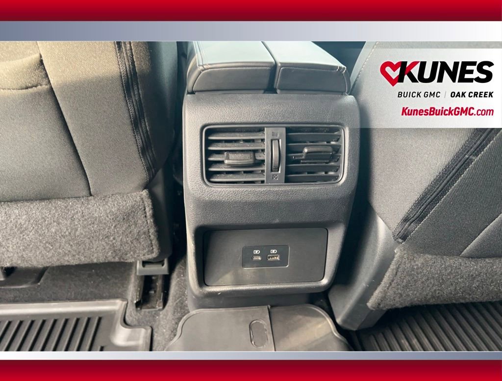 Used 2022 Nissan Rogue SV image 8