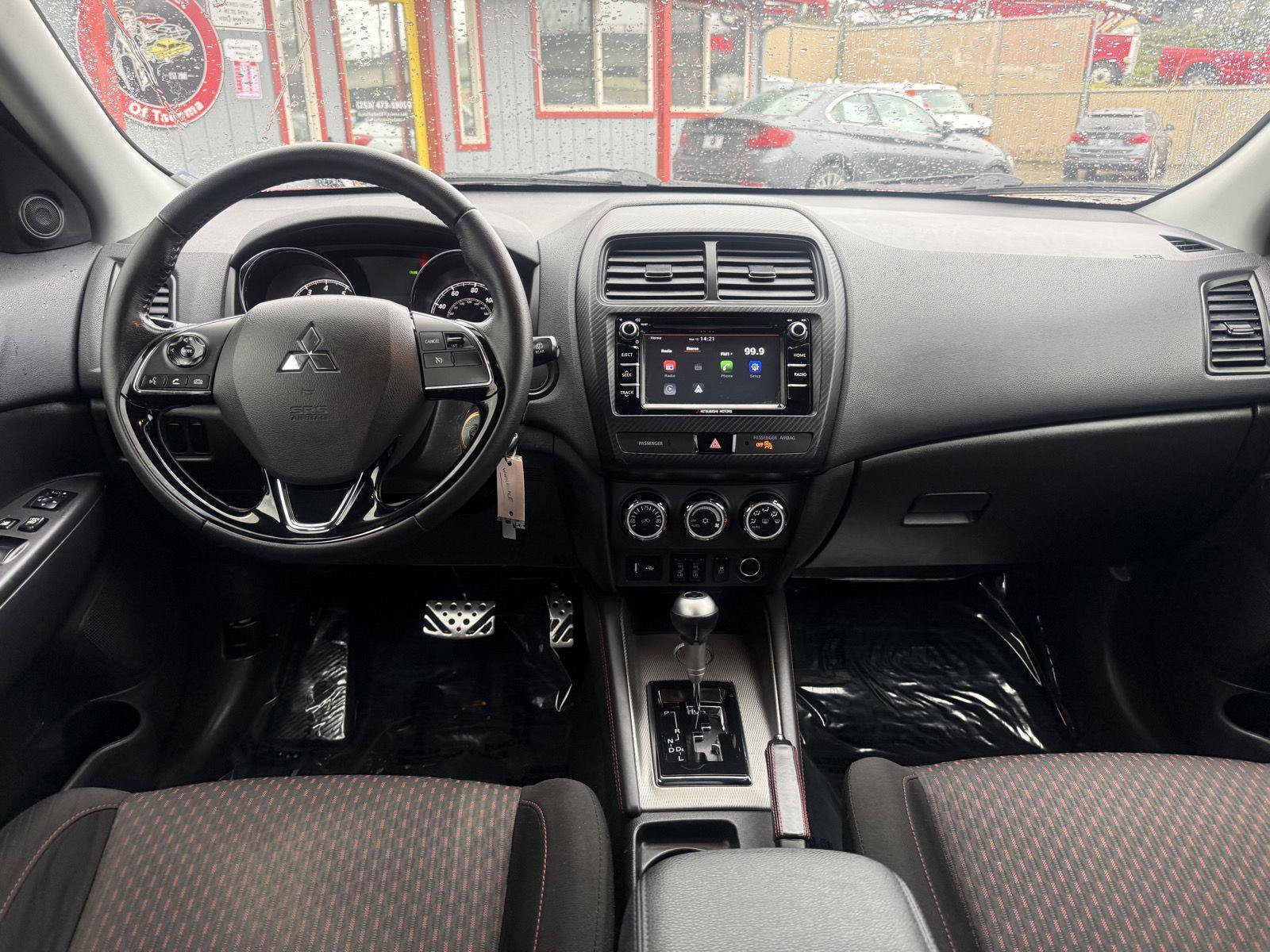 Used 2018 Mitsubishi Outlander Sport LE image 19