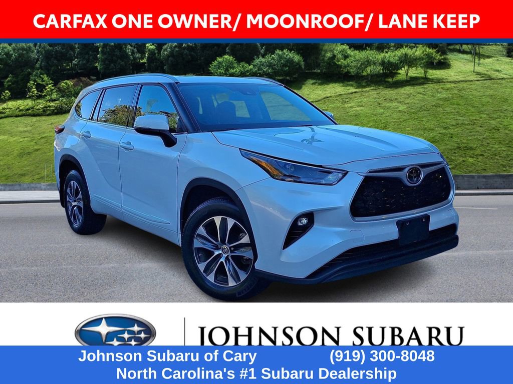 Used 2022 Toyota Highlander XLE