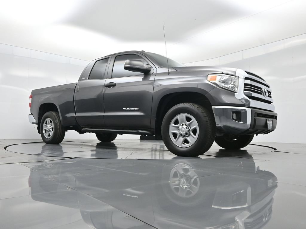 Used 2017 Toyota Tundra SR5 image 42