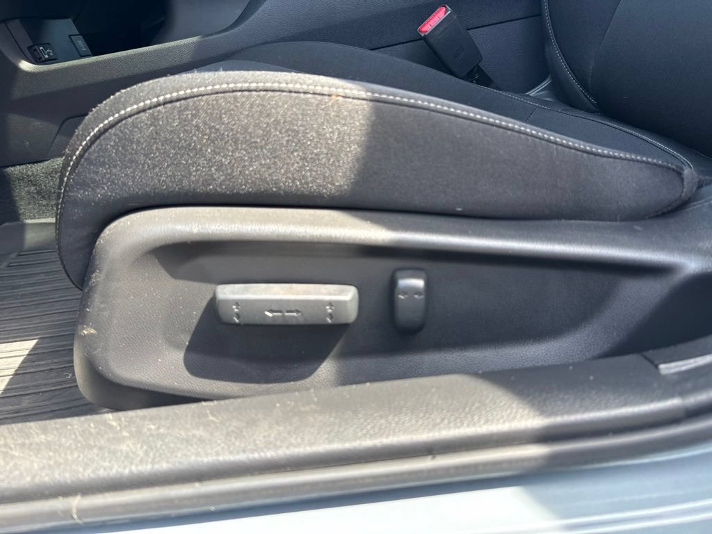 Used 2021 Honda Civic EX image 16