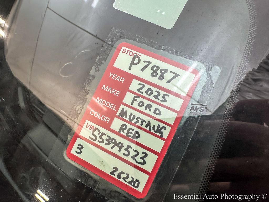 Used 2025 Ford Mustang GT w/ GT Performance Package image 25