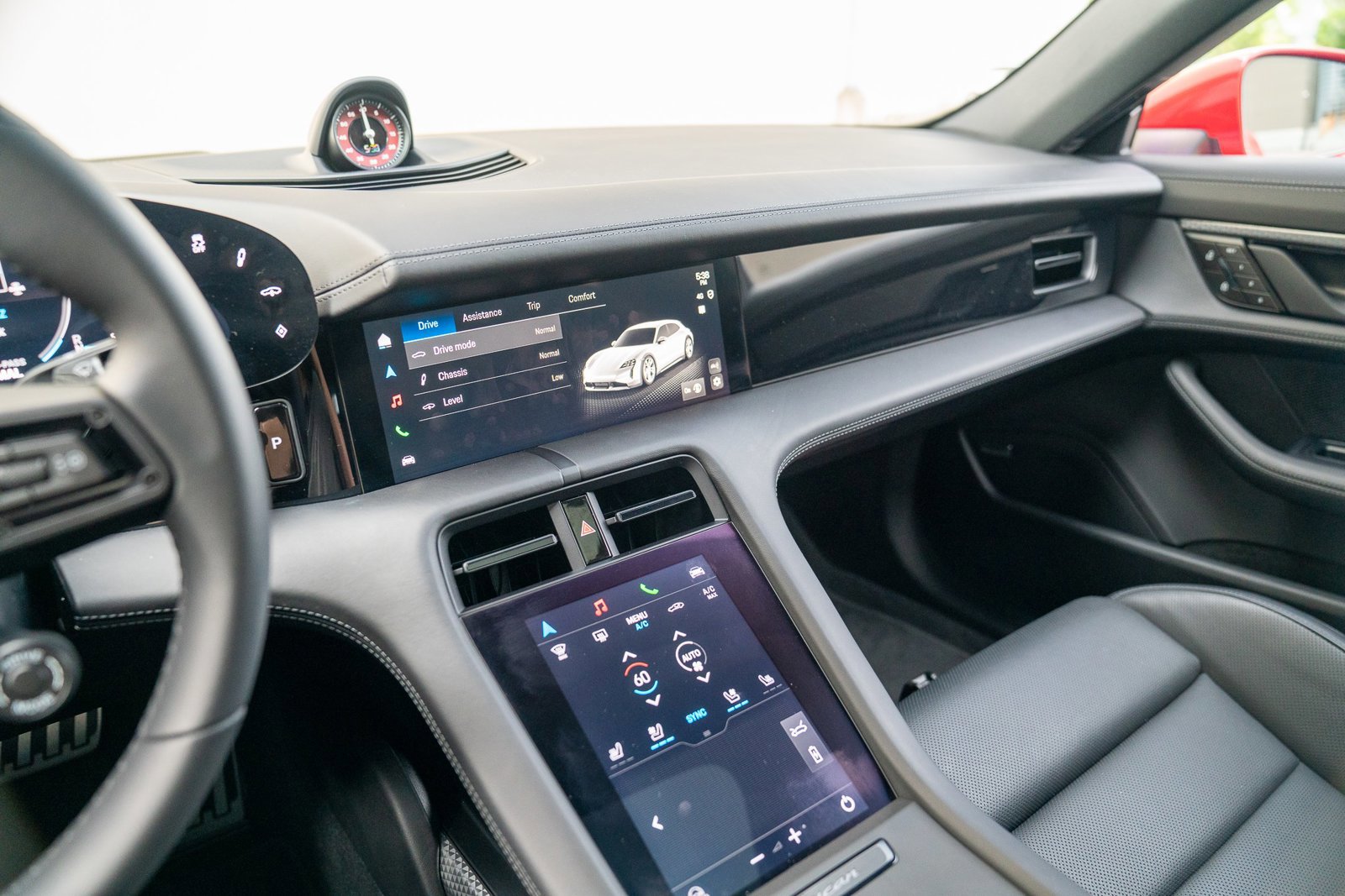 Used 2025 Porsche Taycan 4S image 14