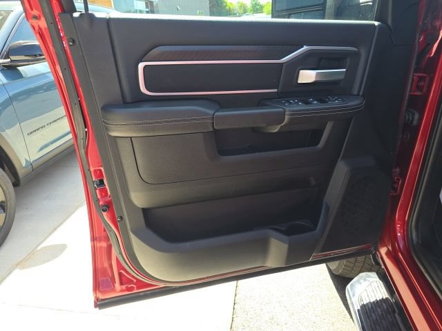 Certified 2026 RAM 2500 Big Horn AWD/4WD image 11