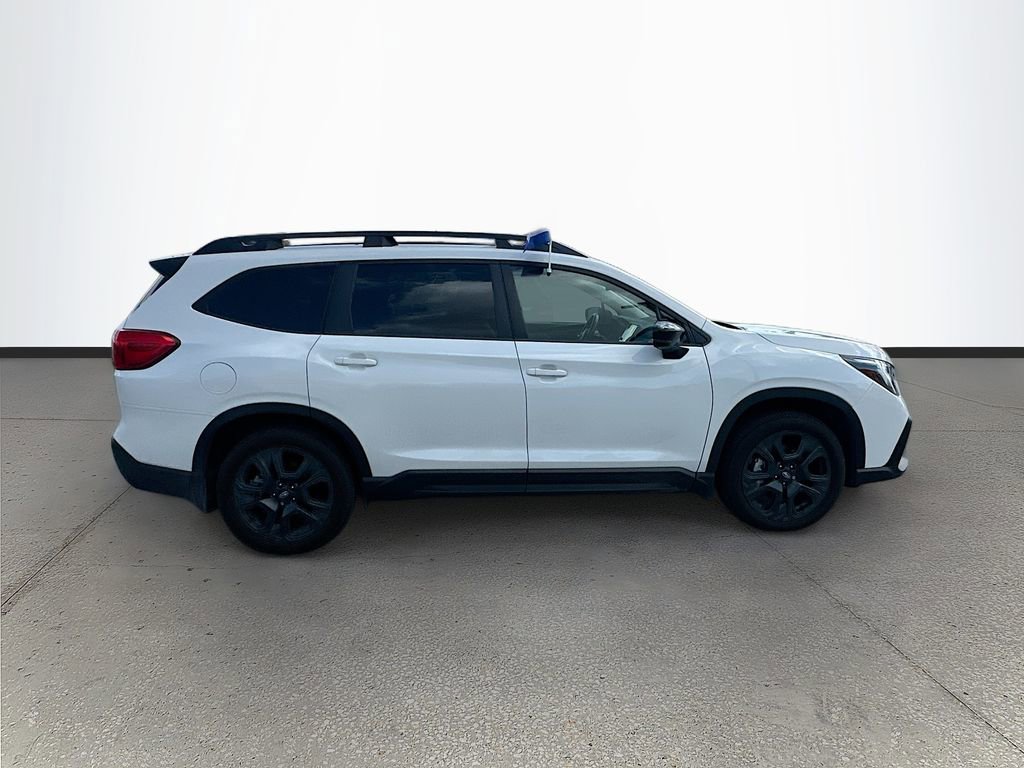 Certified 2025 Subaru Ascent Onyx Edition w/ Onyx Package AWD/4WD image 8
