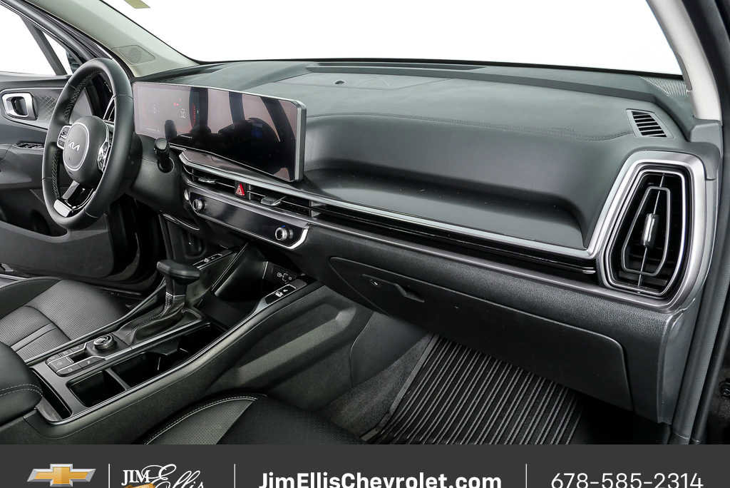 Used 2025 Kia Sorento S image 22