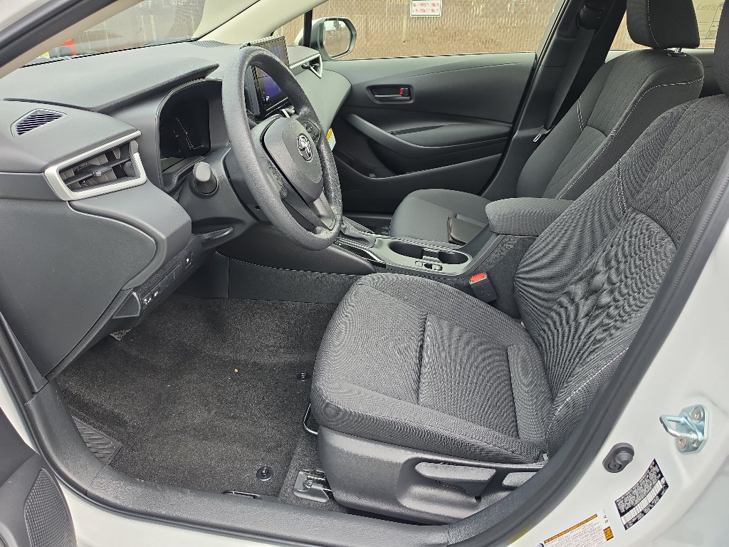 New 2027 Toyota Corolla LE FWD image 15