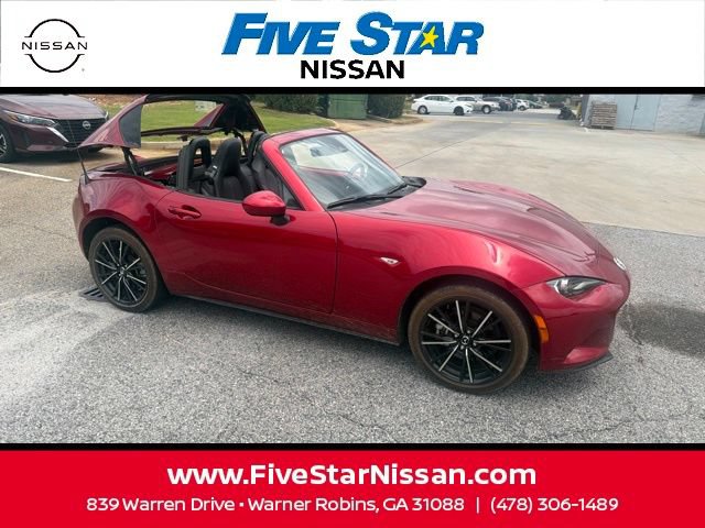 Used 2024 MAZDA MX-5 Miata RF Grand Touring RWD image 9
