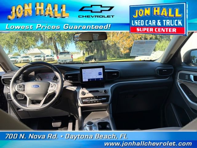 Used 2022 Ford Explorer XLT image 23