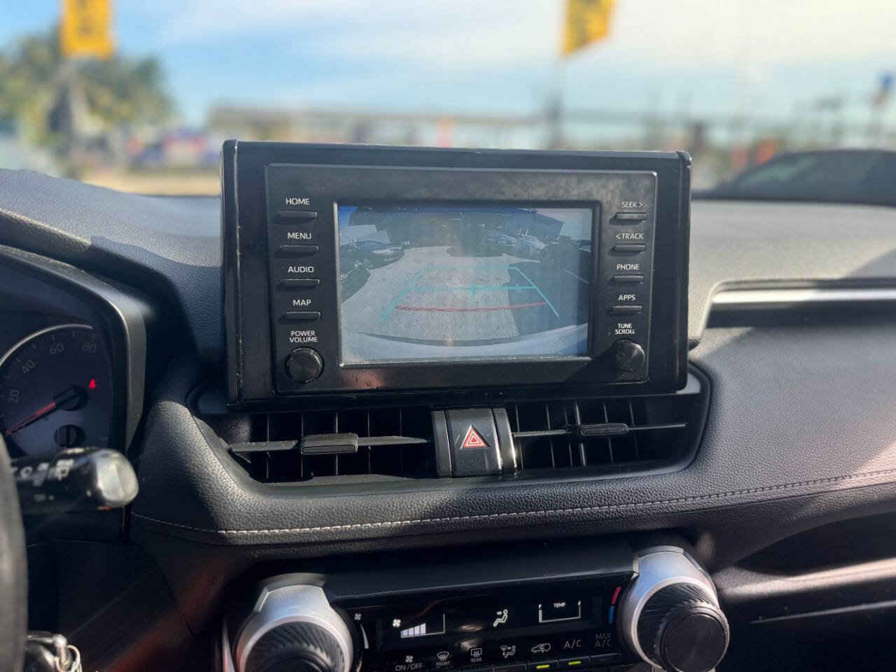 Used 2019 Toyota RAV4 LE w/ All Weather Liner Package AWD/4WD image 9