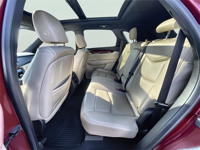 Certified 2017 Cadillac XT5 Luxury w/ Driver Awareness Package image 27