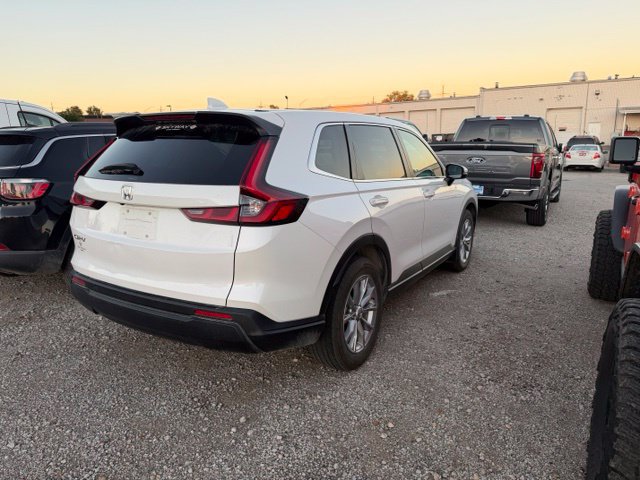 Used 2023 Honda CR-V EX image 3