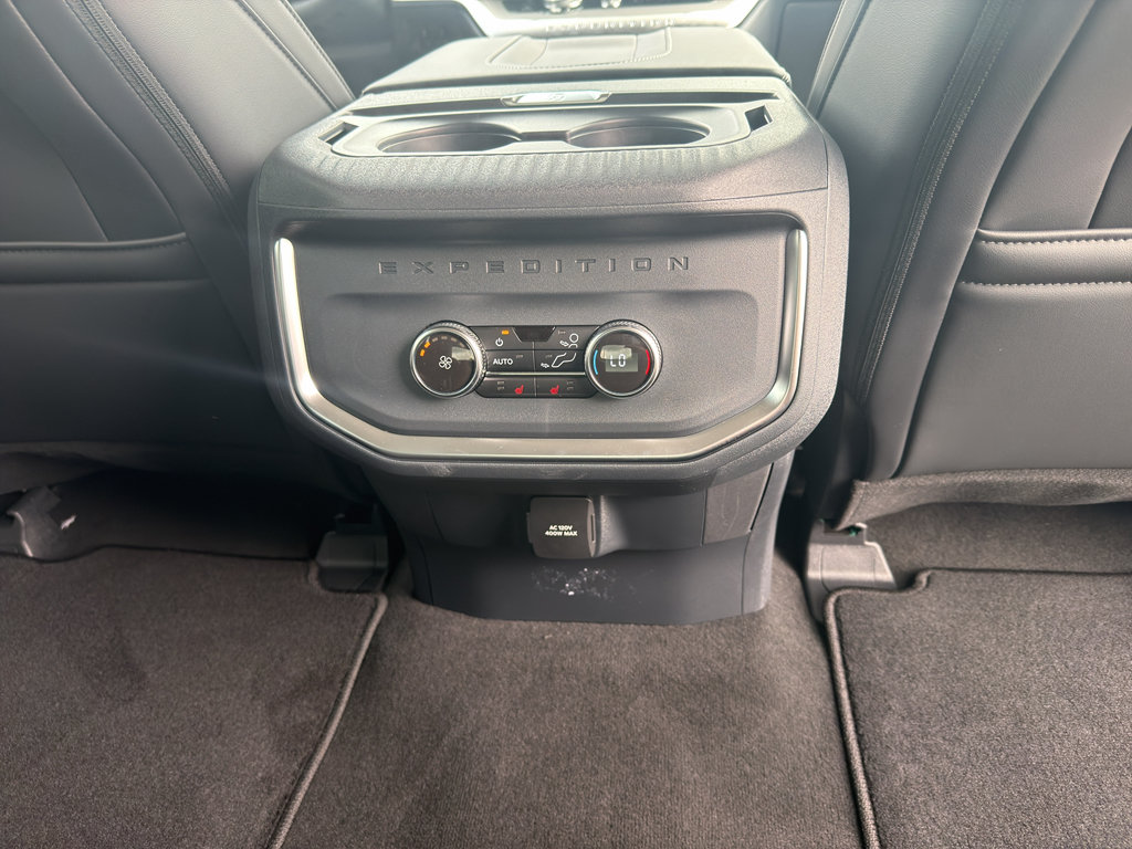 New 2027 Ford Expedition Platinum w/ Driver's Package AWD/4WD image 28