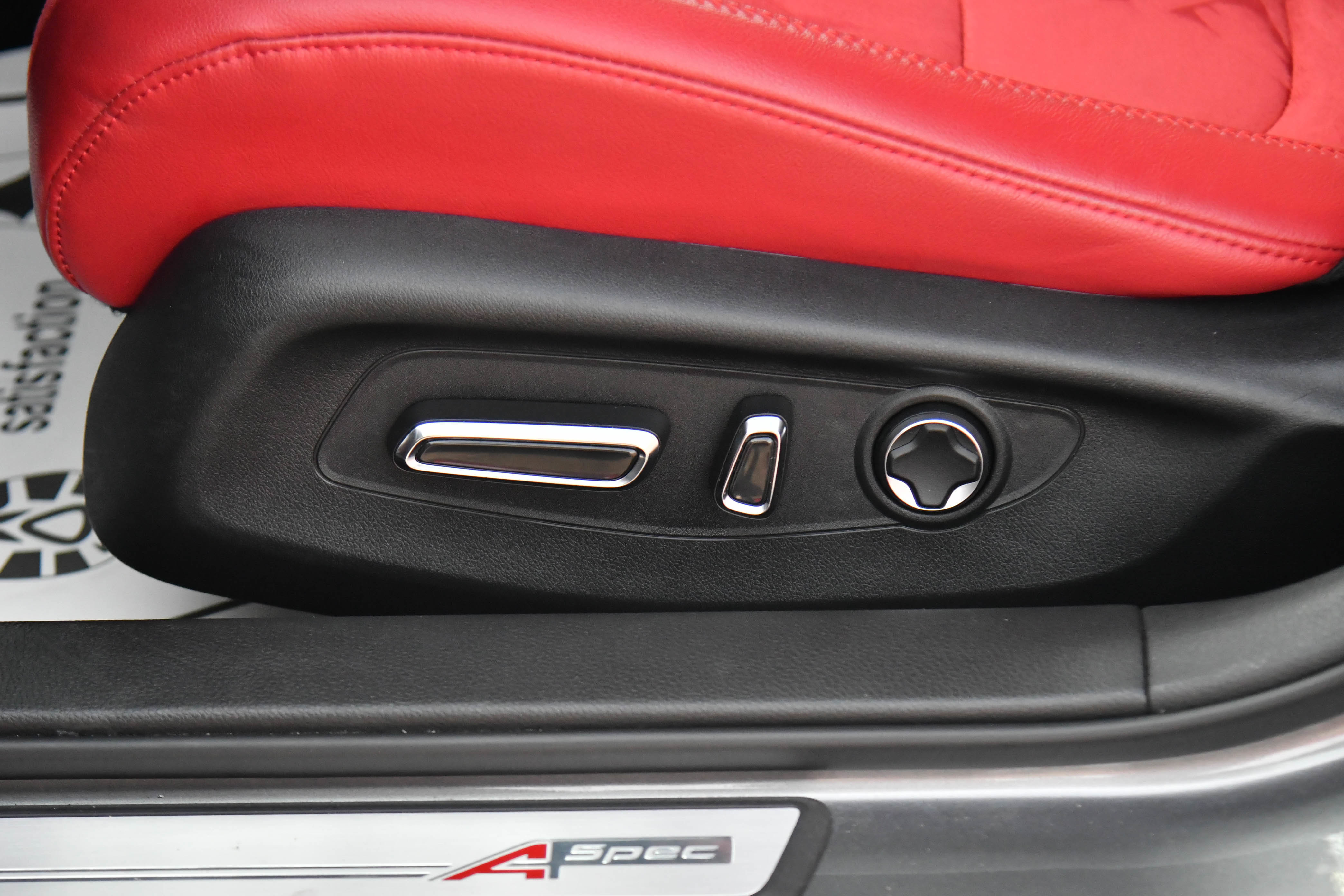 Used 2024 Acura Integra A-Spec image 17