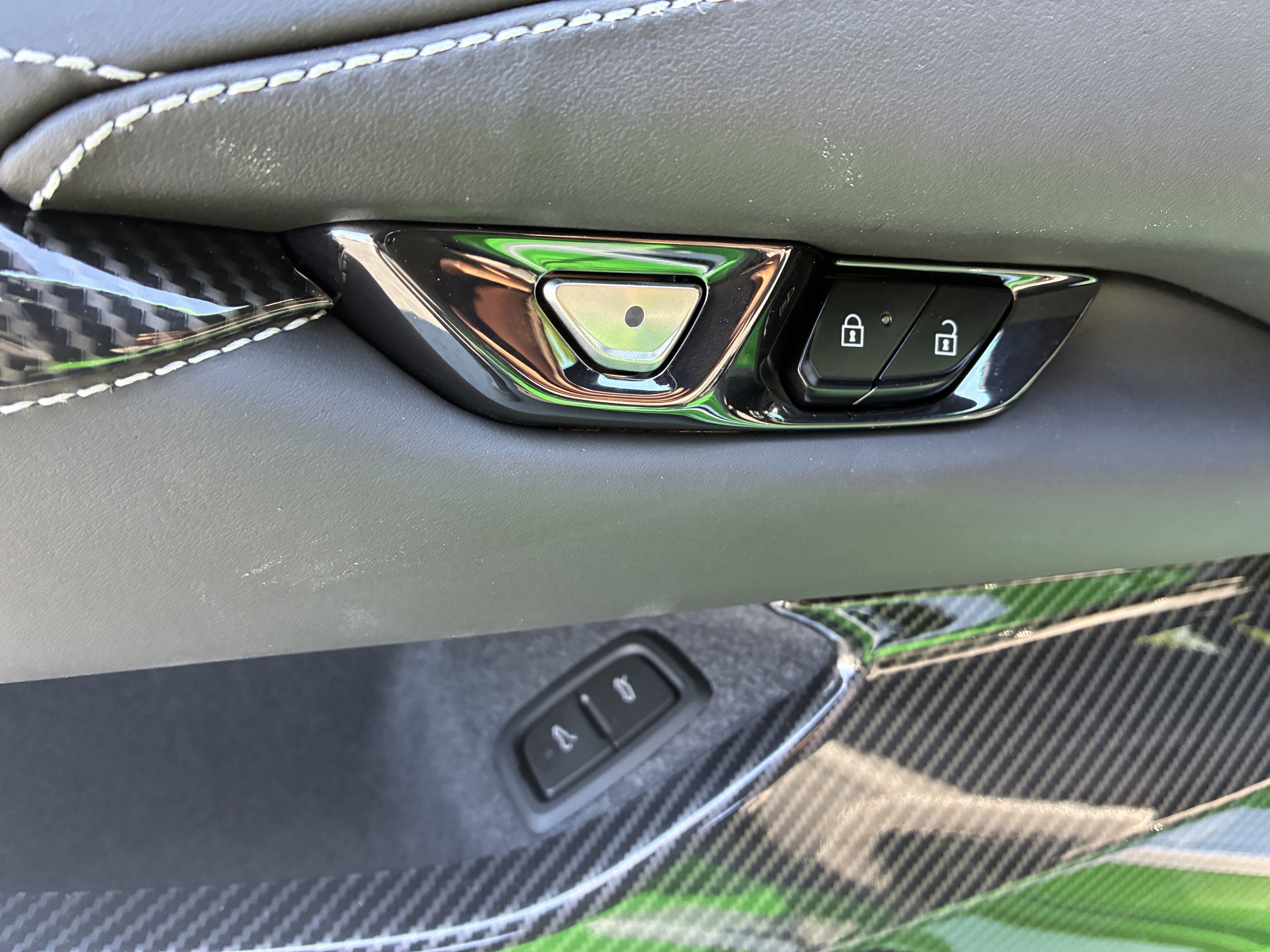 Used 2026 Chevrolet Corvette Stingray Premium Cpe w/ Z51 Performance Package image 19