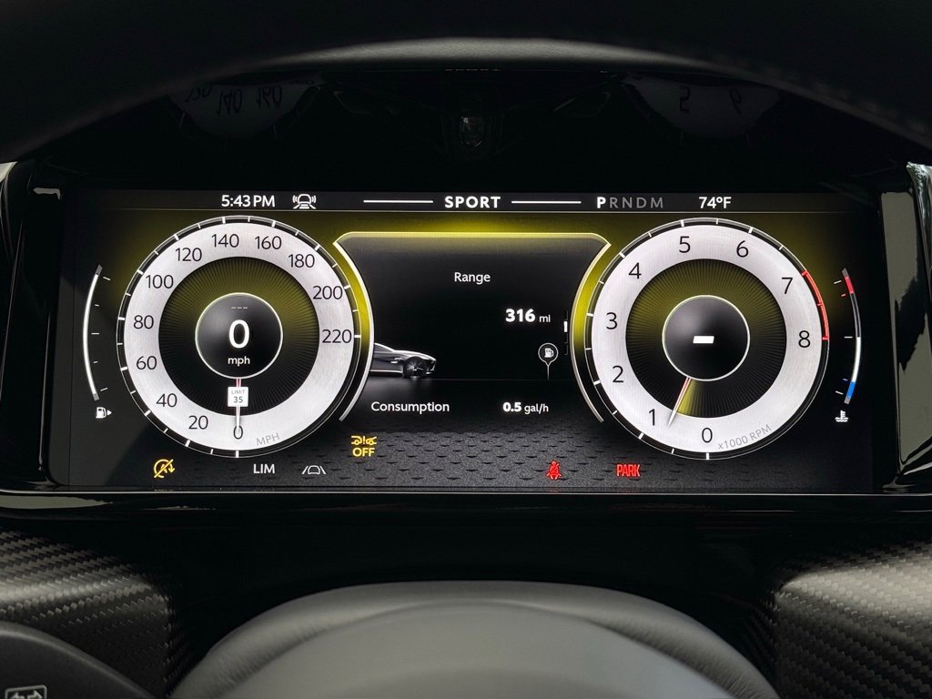 New 2025 Aston Martin V8 Vantage Coupe image 31