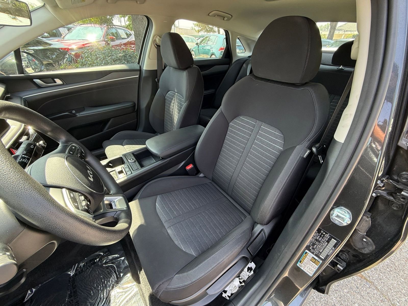 Used 2025 Kia K5 LXS FWD image 33