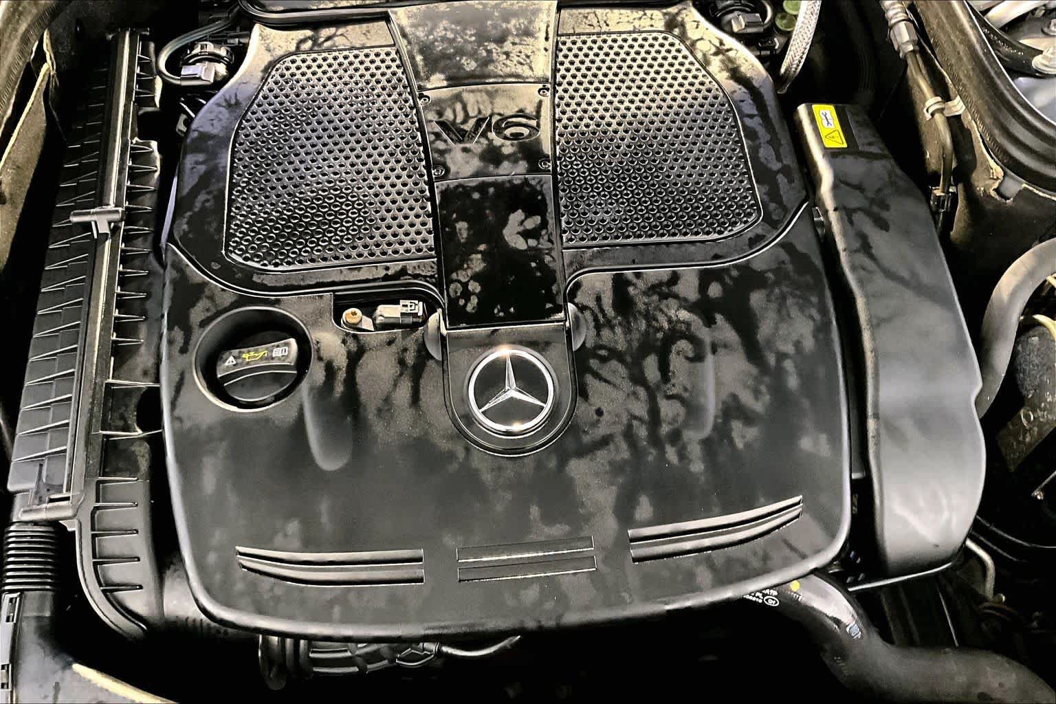 Used 2013 Mercedes-Benz E 350 4MATIC Sedan image 30
