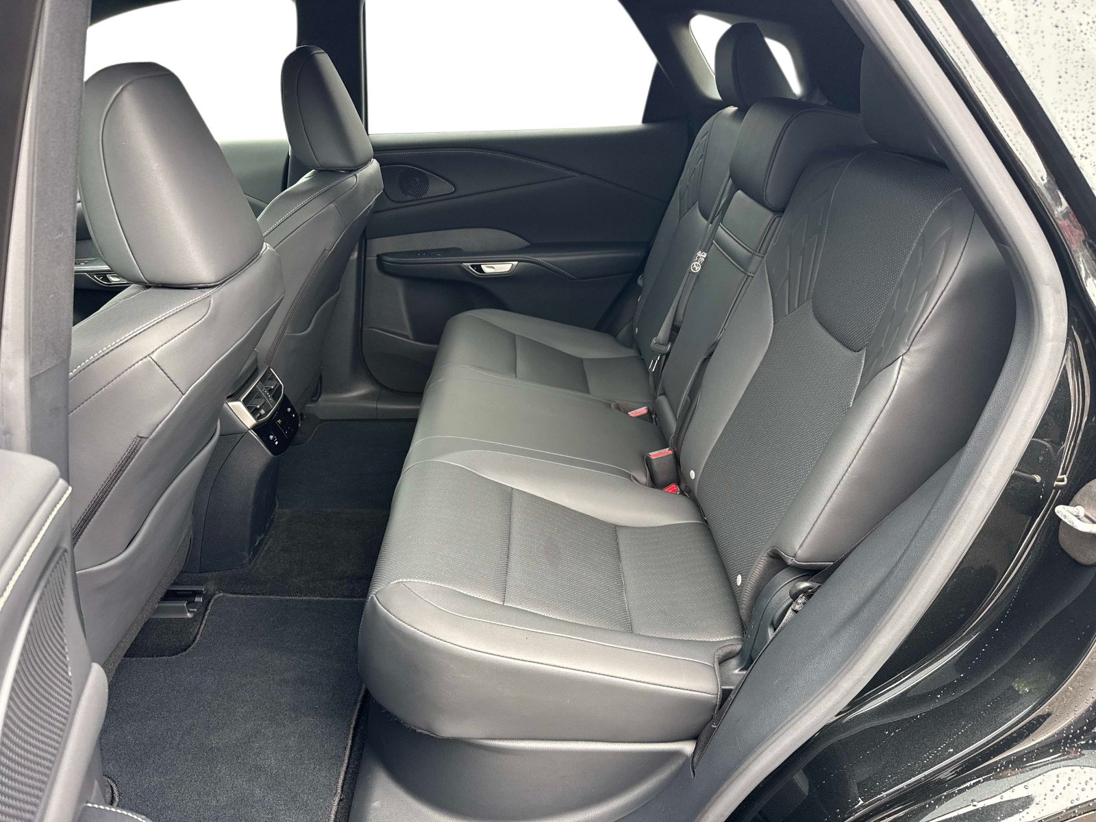 Certified 2025 Lexus RX 350 Premium w/ Accessory Package (Z1) FWD image 14